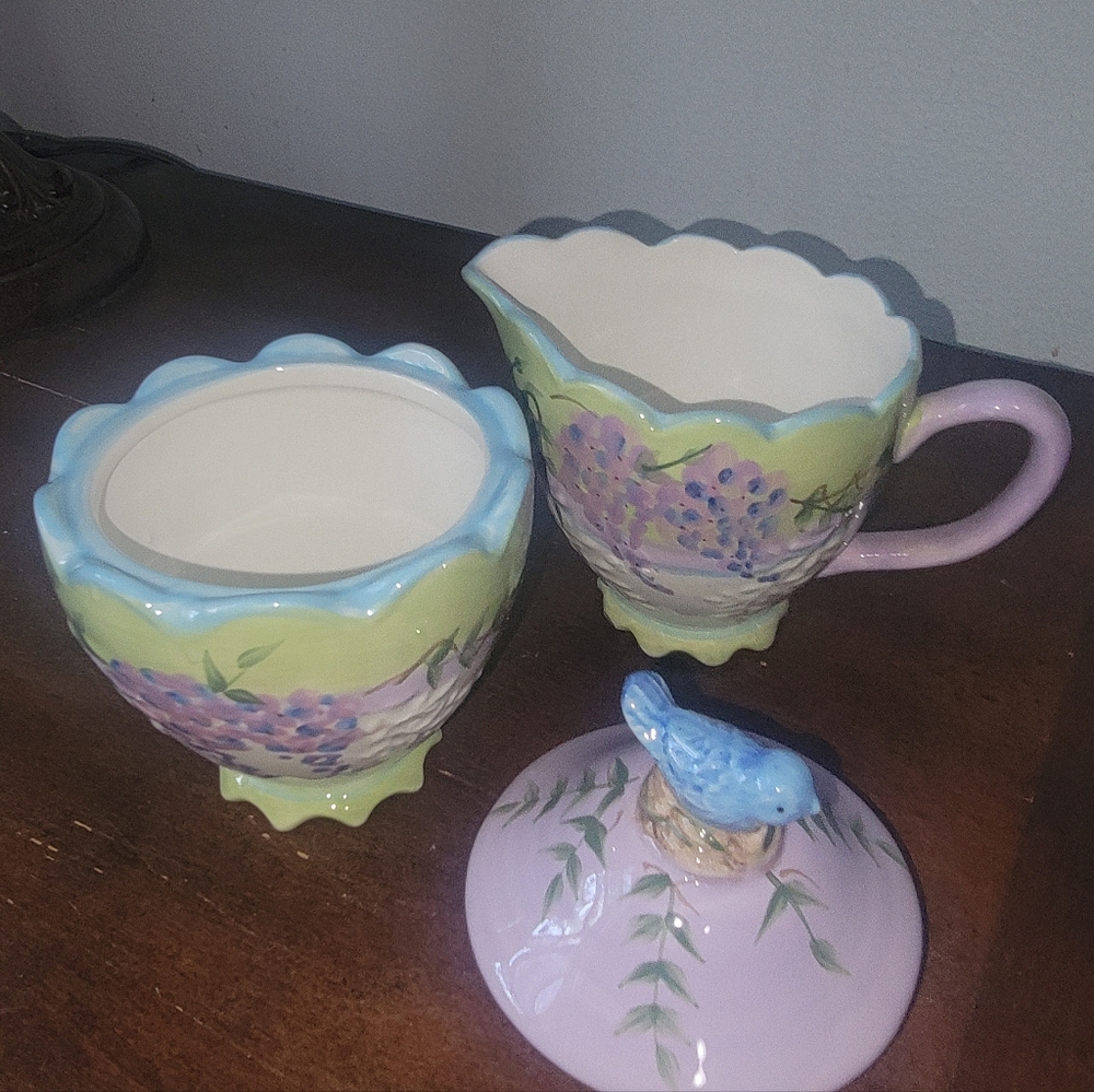 Wisteria Ivory Purple Lavender Green Teapot 🫖Wisteria Garden Sugar and Creamer - Picture 13 of 16